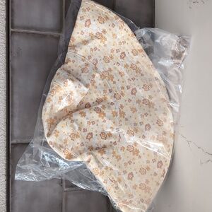 Lack Of Color Floral Wide Brim Hat - Cream and Brown